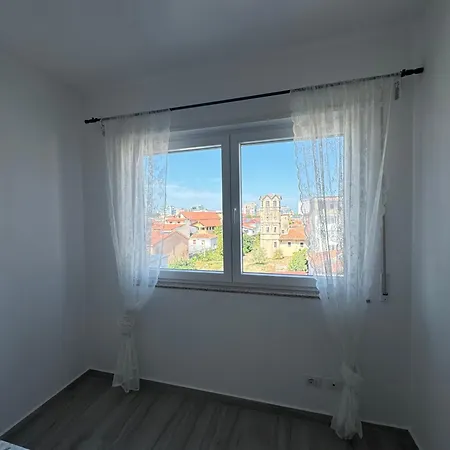Center * Shkoder